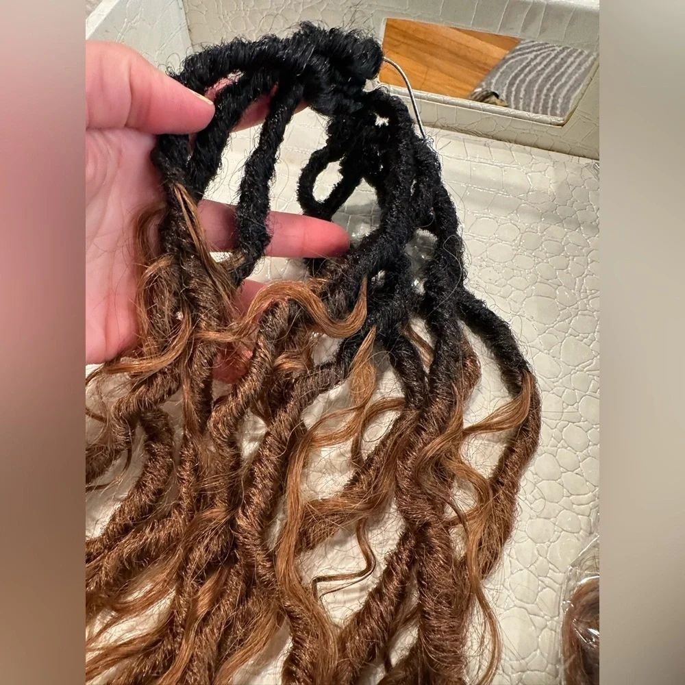 24” Ombre Brown Boho Synthetic Locs with Human Hair Curls 8 Pks‎ Pre-Looped #QC2
